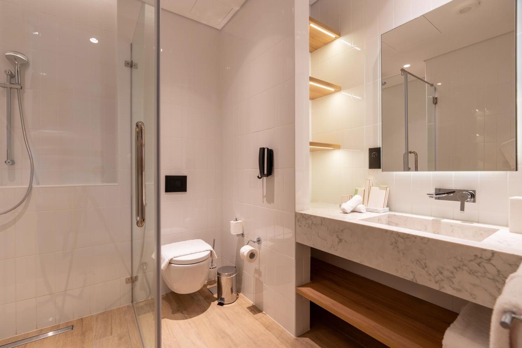 West Walk Retaj Hotel Al Rayyan Екстериор снимка