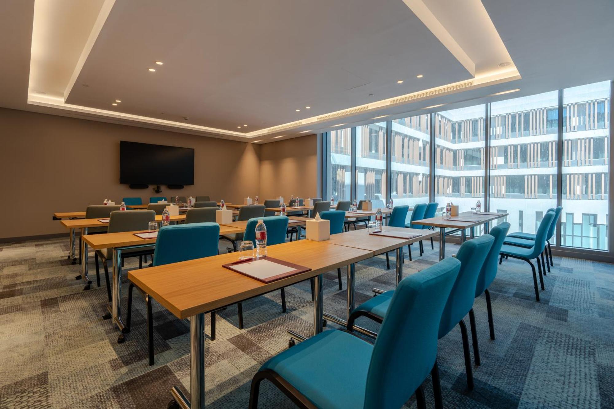 West Walk Retaj Hotel Al Rayyan Екстериор снимка