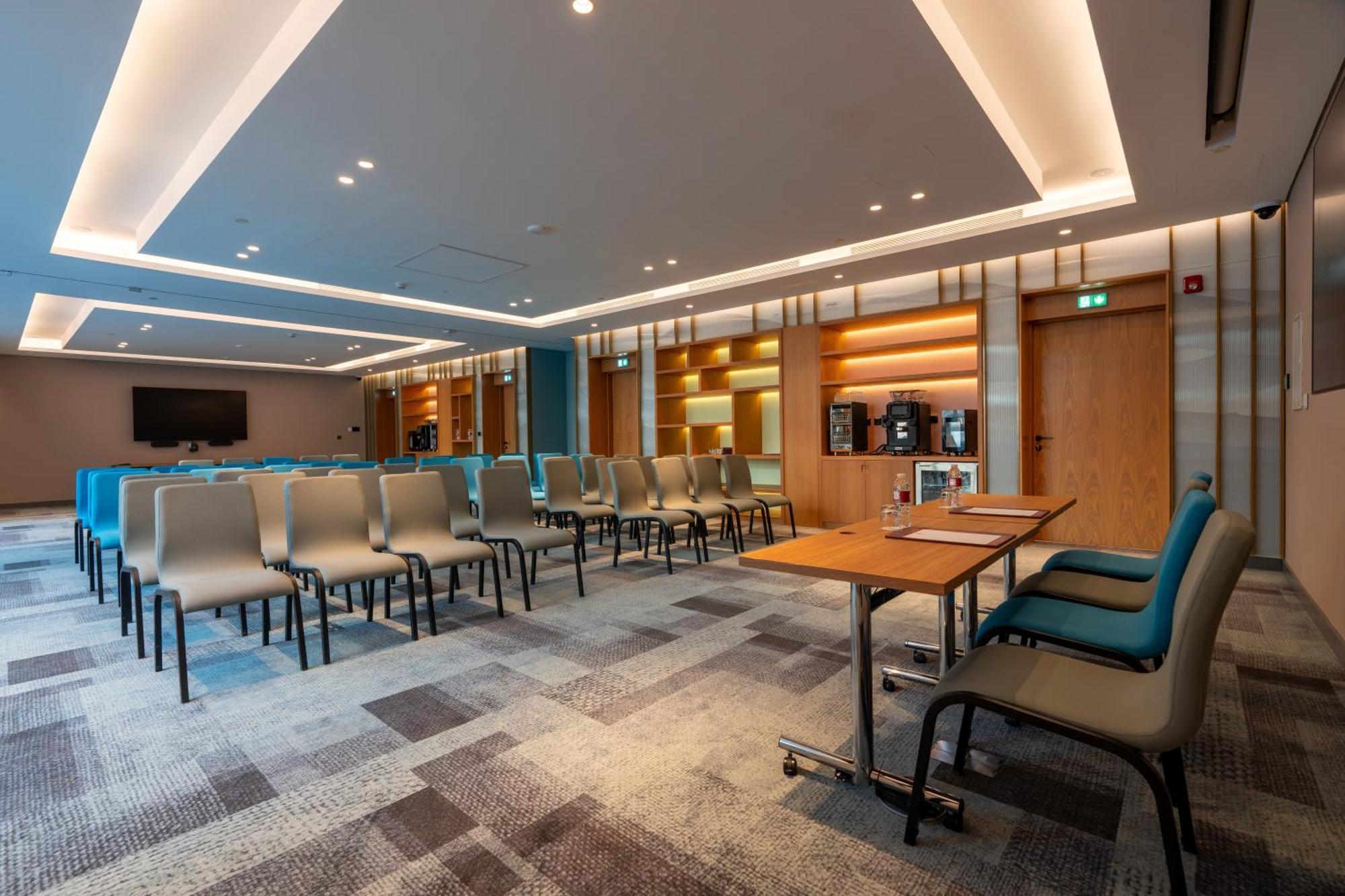 West Walk Retaj Hotel Al Rayyan Екстериор снимка