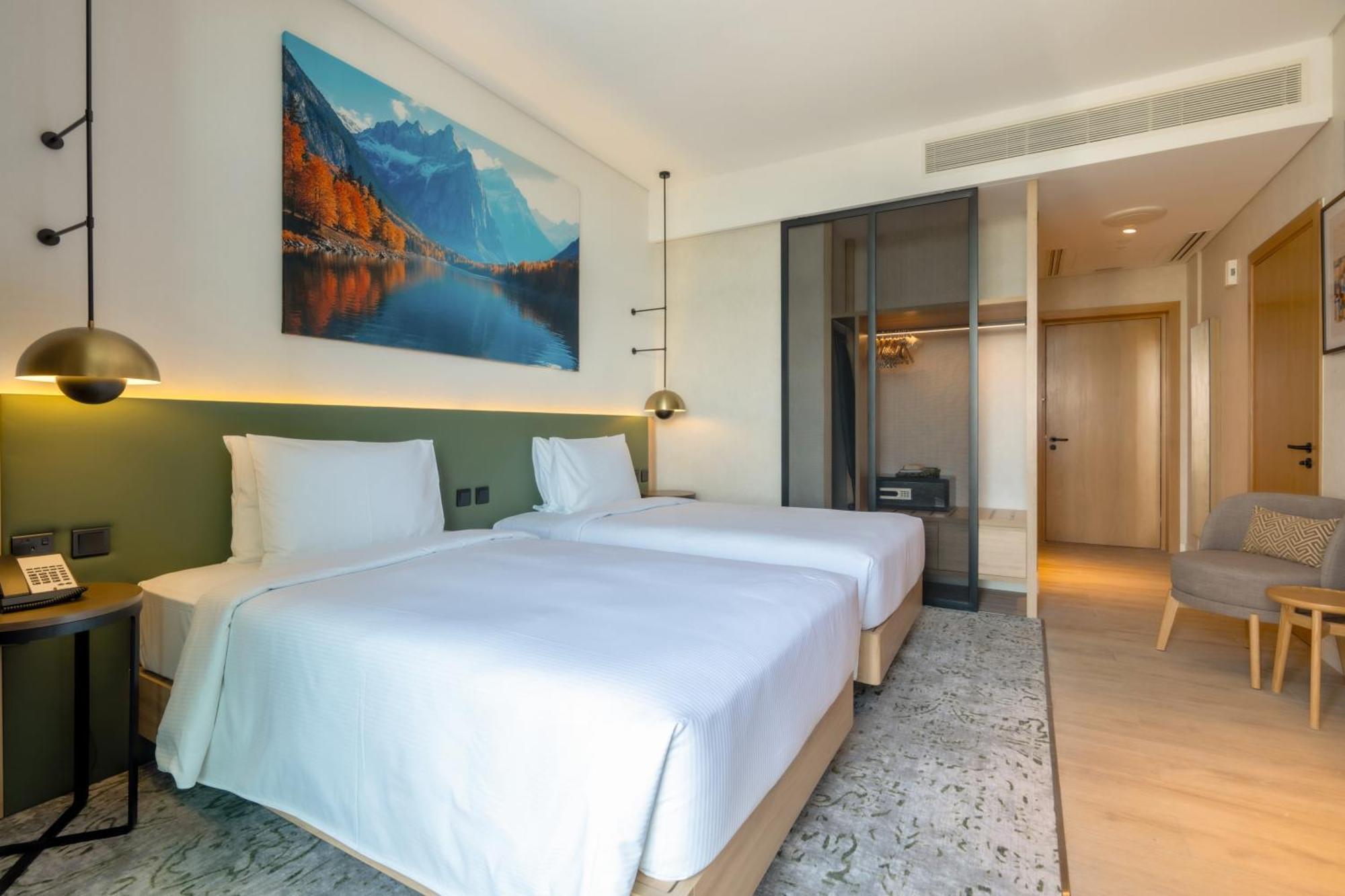 West Walk Retaj Hotel Al Rayyan Екстериор снимка