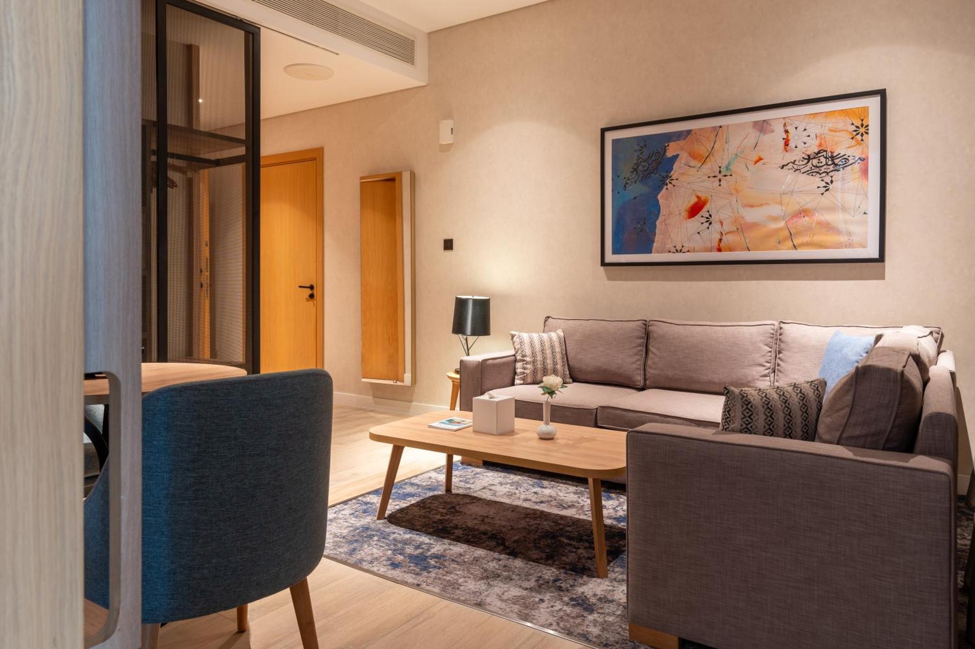 West Walk Retaj Hotel Al Rayyan Екстериор снимка