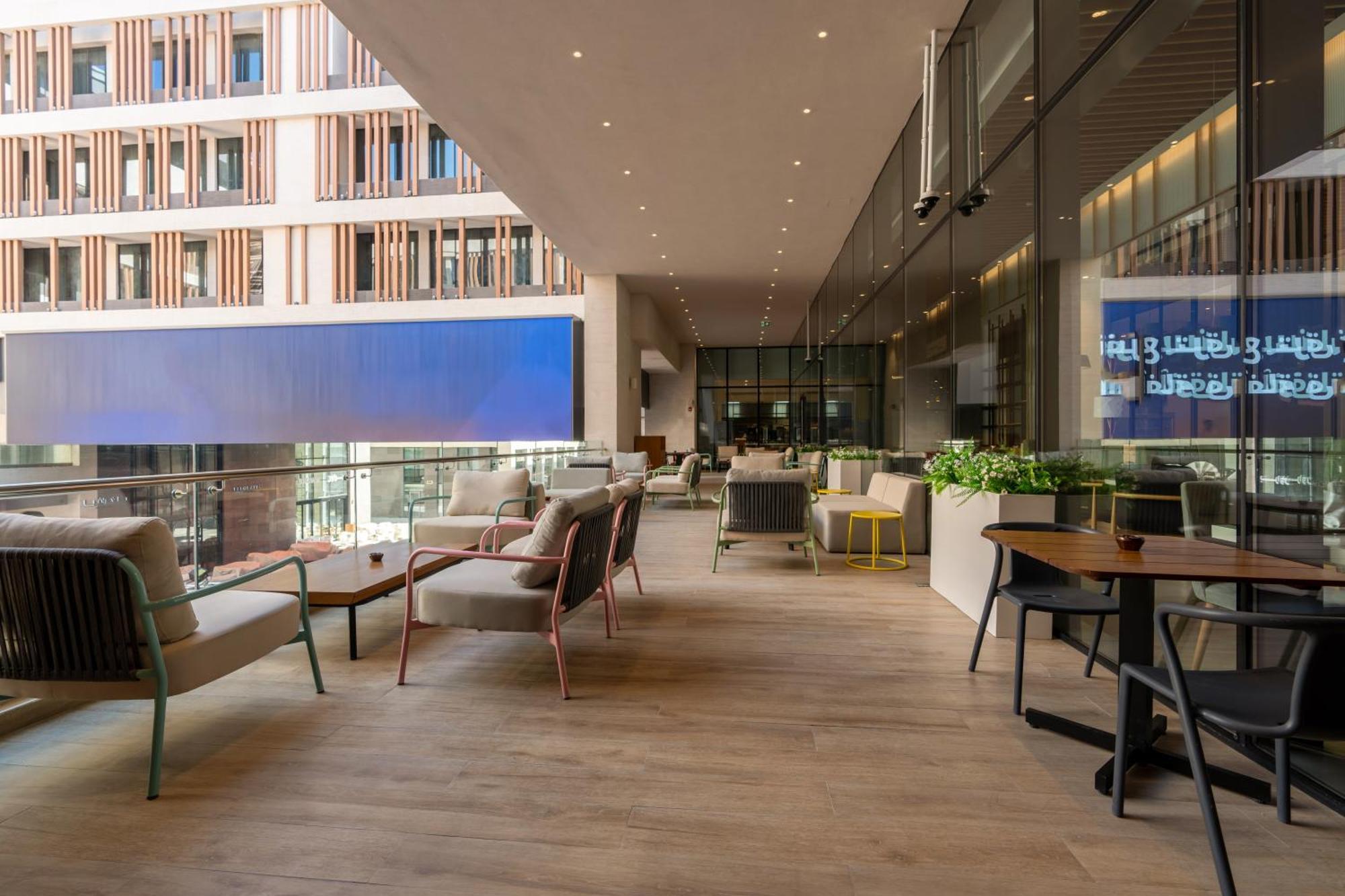 West Walk Retaj Hotel Al Rayyan Екстериор снимка